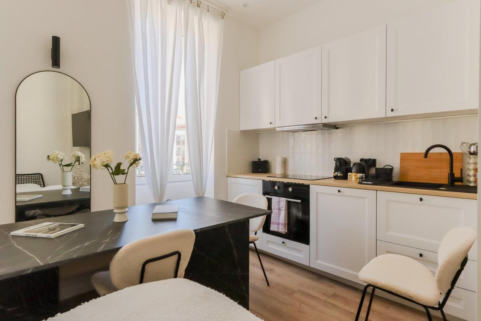 Fancy 3br Duplex Near Port & Old Town | By Airnest Nizza